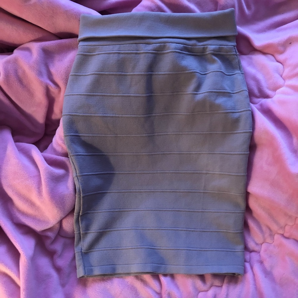Stretchy tube skirt